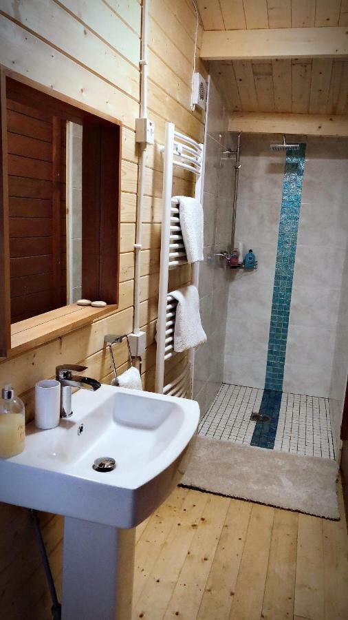 Chalet Free Sauna & Spa Superking Bed Killaloo ภายนอก รูปภาพ